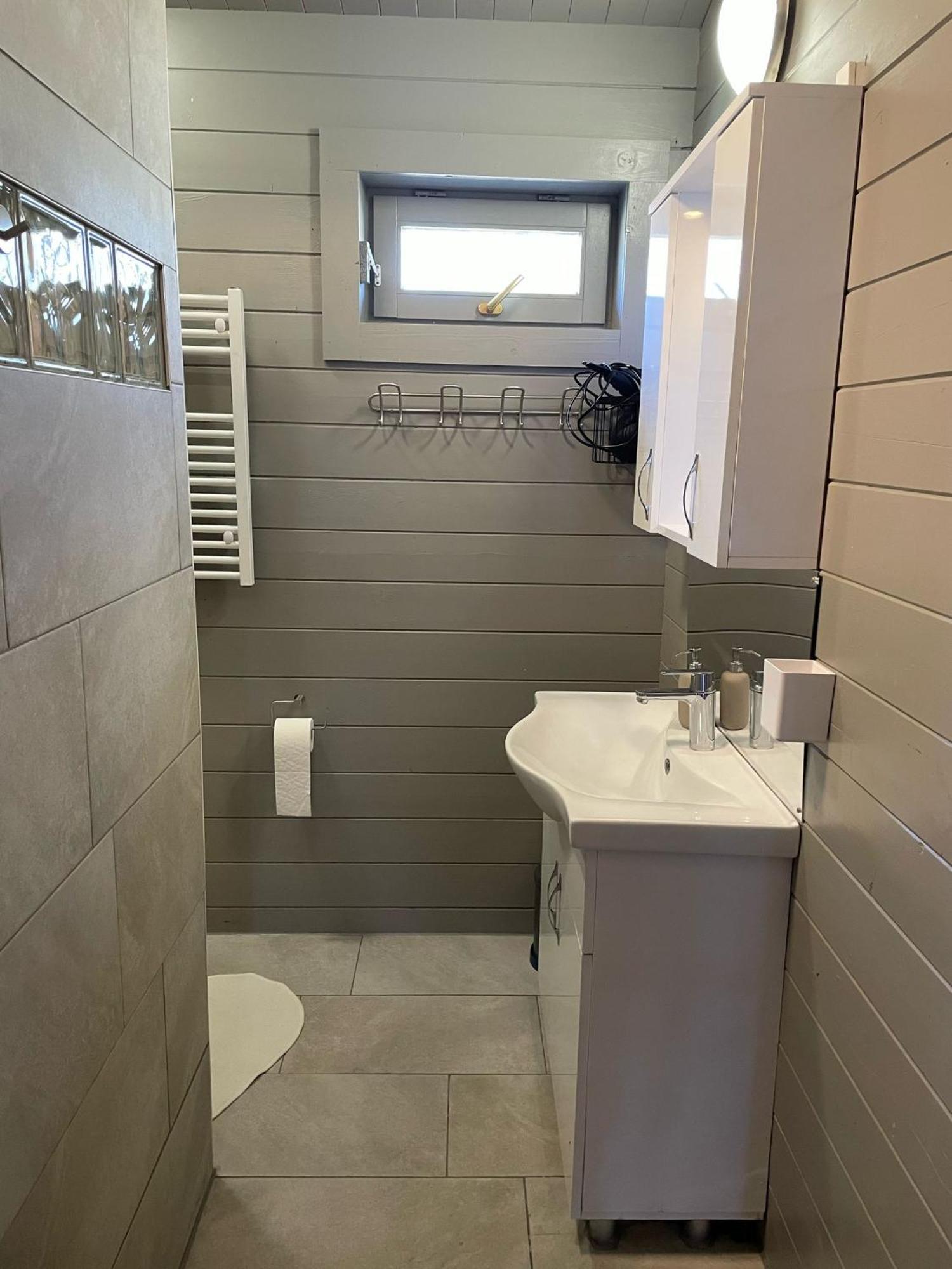Luxe En Ruim Chalet Met Airco Bij Leekstermeer Matsloot Exteriér fotografie
